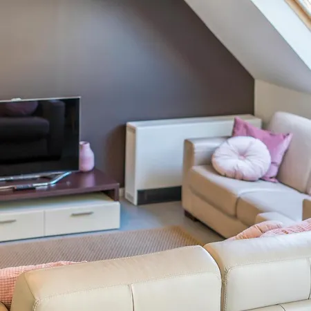 Apartment Perfect Getaway Duplex Rooftop App. W. Terrace